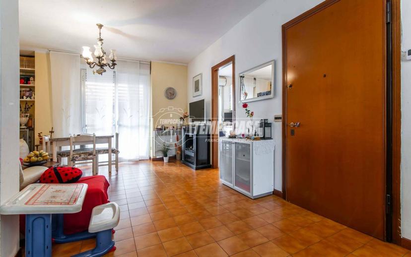 Trilocale via Unità D'Italia 37/D, Olgiate Olona — foto 11 di 17
