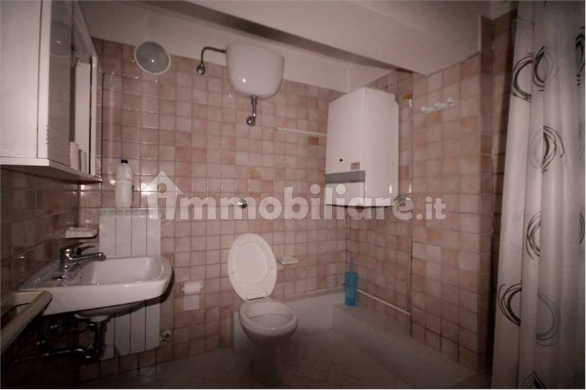 Quadrilocale buono stato, piano rialzato, Lungomare, Montemarciano — foto 3 di 16