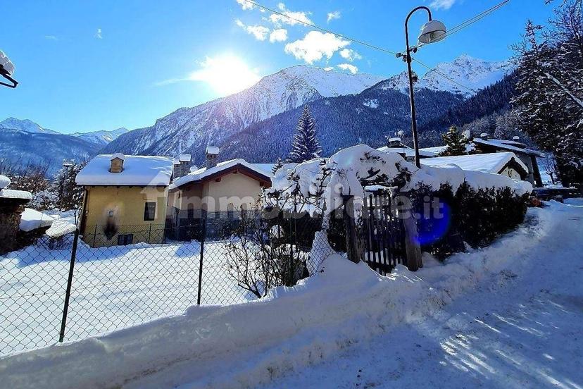 Bilocale via Val Veny 19, Centro, Courmayeur — foto 8 di 15