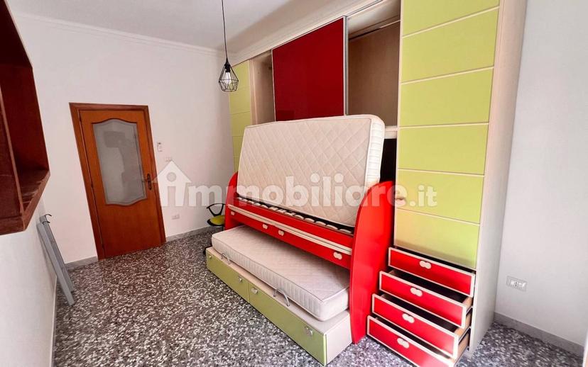 Trilocale via Isonzo 225, Carrassi, Bari