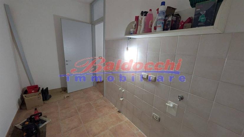 Villa plurifamiliare, ottimo stato, 200 m², Cuccurano - Carrara, Fano — foto 11 di 13