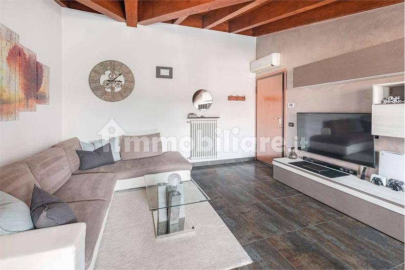 Trilocale via Cardinal Ferrari, 10, Centro, Giussano — foto 16 di 22