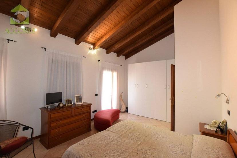 Villa unifamiliare, ottimo stato, 210 m², Centro, Volpago del Montello — foto 17 di 20