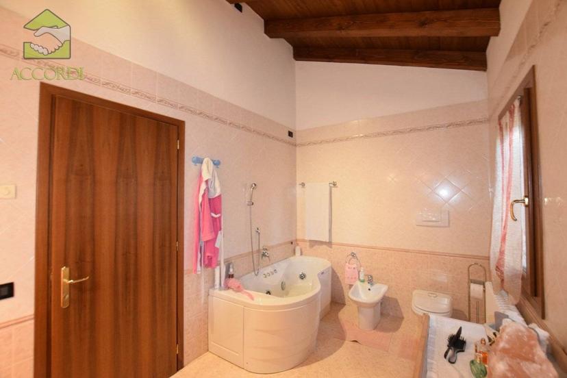 Villa unifamiliare, ottimo stato, 210 m², Centro, Volpago del Montello — foto 14 di 20