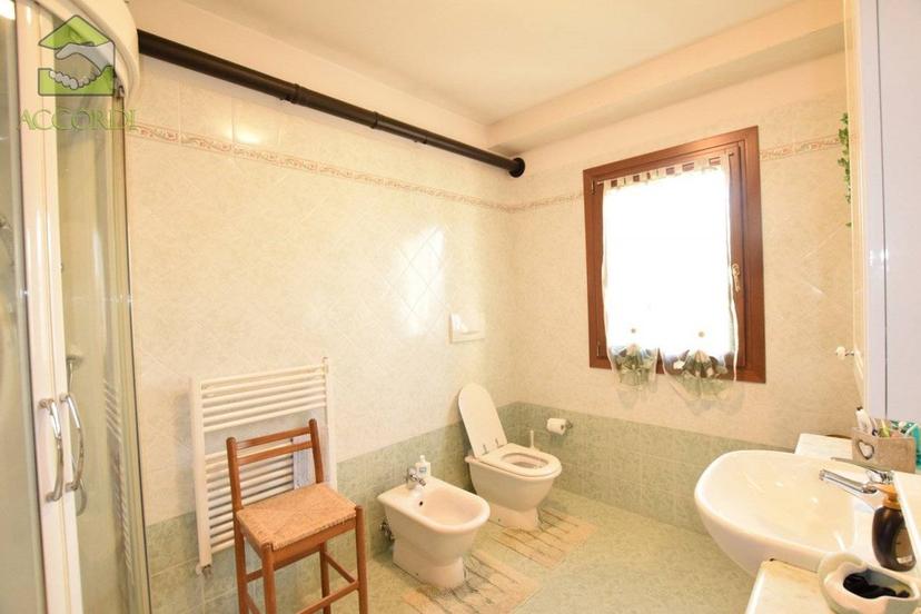 Villa unifamiliare, ottimo stato, 210 m², Centro, Volpago del Montello — foto 2 di 20