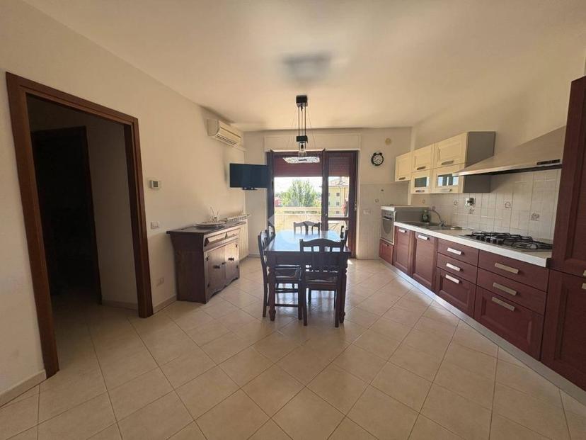 Bilocale via Bevagna 34, Bastia, Bastia Umbra