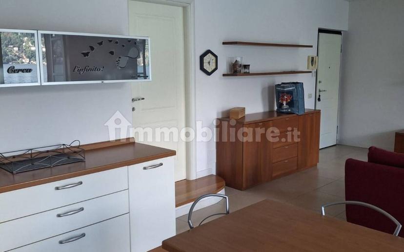 Trilocale via Vecchia Regina, Centro, Carate Urio — foto 3 di 32