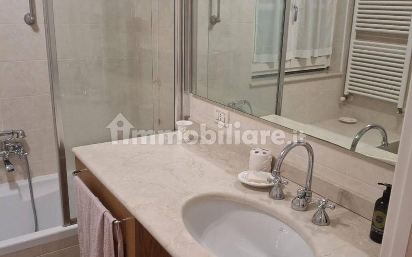 Trilocale via Vecchia Regina, Centro, Carate Urio — foto 12 di 32