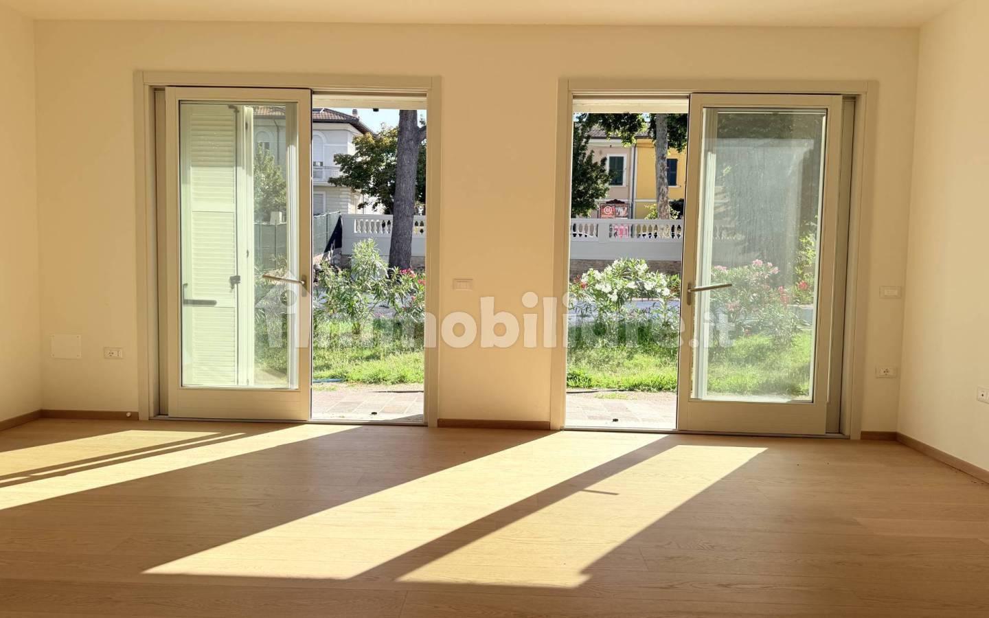 Villa unifamiliare viale Zara 19, Mare, Pesaro