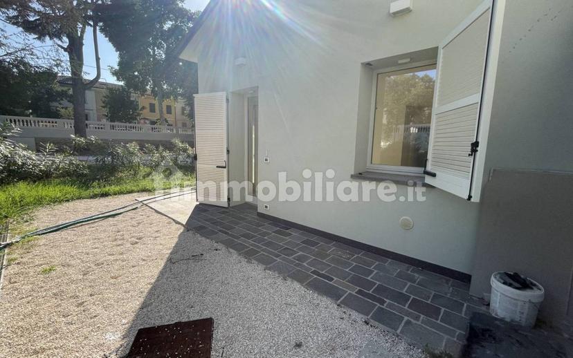 Villa unifamiliare viale Zara 19, Mare, Pesaro — foto 4 di 23