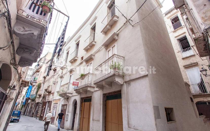 Terratetto unifamiliare 395 m², Isola - Città Vecchia, Taranto — foto 20 di 34