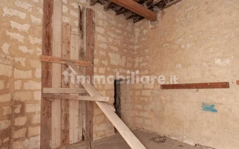 Terratetto unifamiliare 395 m², Isola - Città Vecchia, Taranto — foto 31 di 34