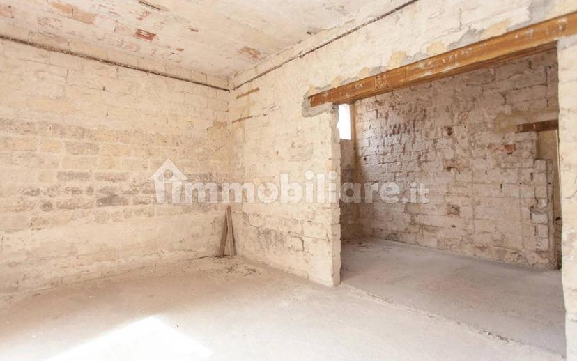 Terratetto unifamiliare 395 m², Isola - Città Vecchia, Taranto — foto 3 di 34