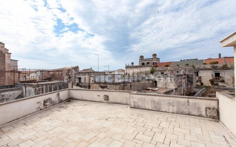 Terratetto unifamiliare 395 m², Isola - Città Vecchia, Taranto — foto 27 di 34