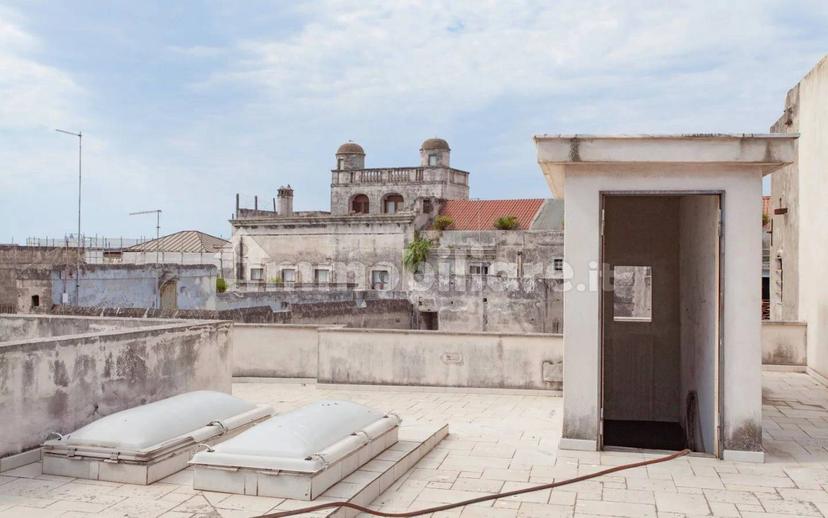 Terratetto unifamiliare 395 m², Isola - Città Vecchia, Taranto — foto 14 di 34