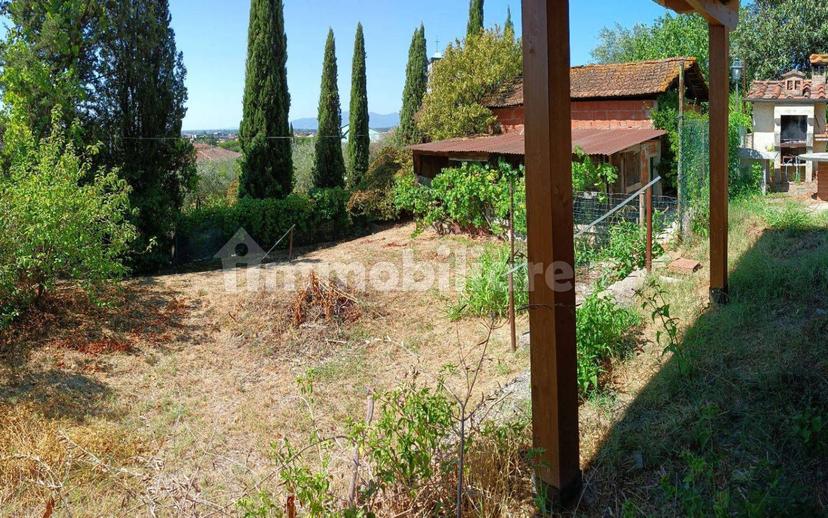 Terratetto unifamiliare via Eugenio Barsanti, Montecatini-Terme — foto 3 di 10
