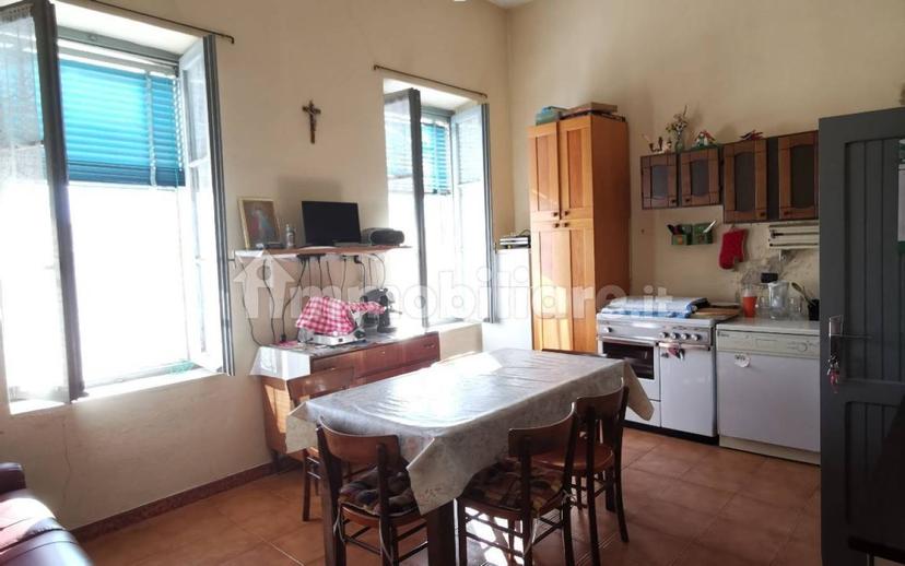Casale frazione Grabbia, Bellano — foto 11 di 14