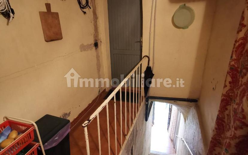 Casale frazione Grabbia, Bellano