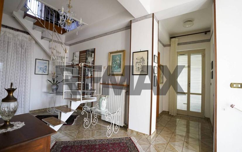 Villa unifamiliare via Nazioni Unite 190, Tufolo, Farina, Crotone — foto 21 di 24