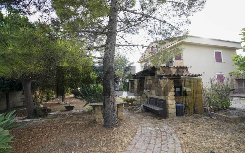 Villa unifamiliare via Nazioni Unite 190, Tufolo, Farina, Crotone — foto 14 di 24
