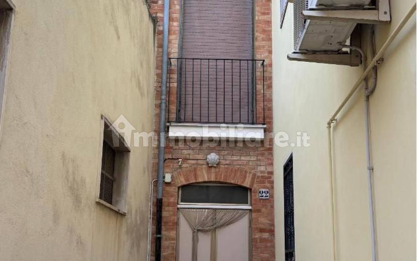Appartamento via Luigi Cardona 22/b, Centro, Lavello — foto 17 di 17