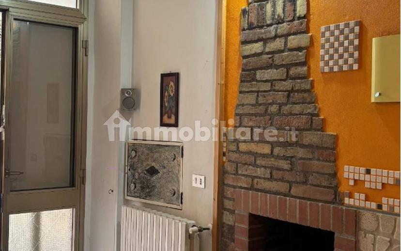 Appartamento via Luigi Cardona 22/b, Centro, Lavello — foto 16 di 17