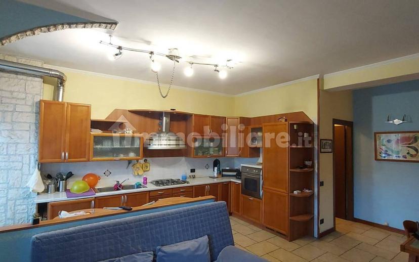 Stanza doppia via Cristoforo Colombo 36, Saronno — foto 5 di 6