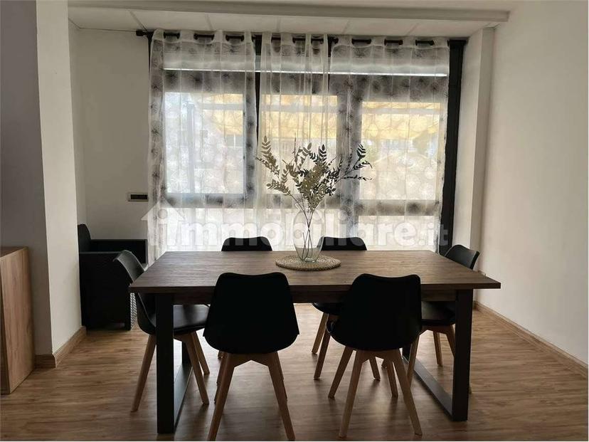Stanza in affitto in appartamento via Carlo Pisacane, Catanzaro — foto 4 di 12