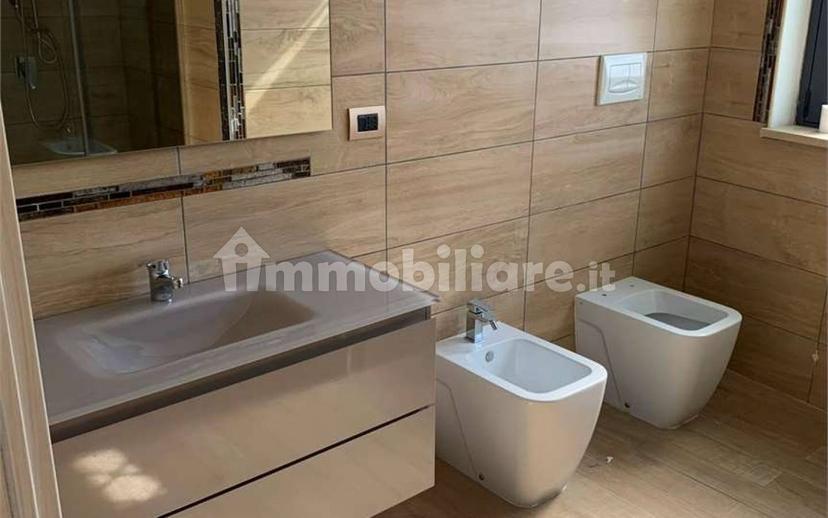 Stanza in affitto in appartamento via Carlo Pisacane, Catanzaro — foto 8 di 12