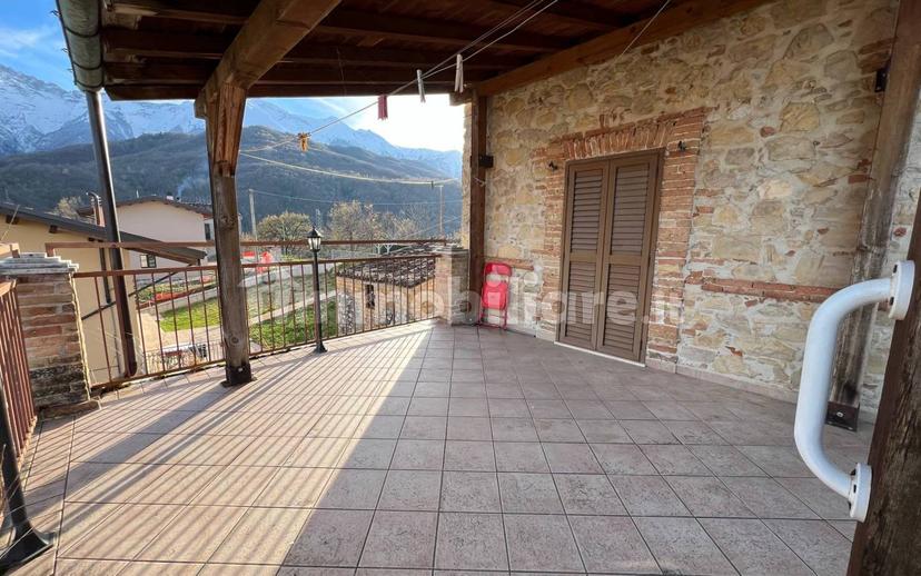Villa unifamiliare Contrada Cesa di Francia, Isola del Gran Sasso d'Italia — foto 15 di 19