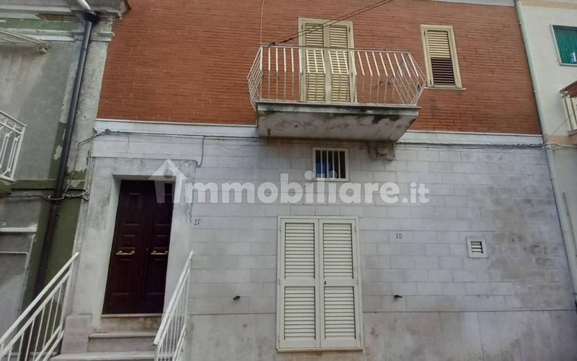 Terratetto unifamiliare via Antrone 17, Chieuti — foto 2 di 2