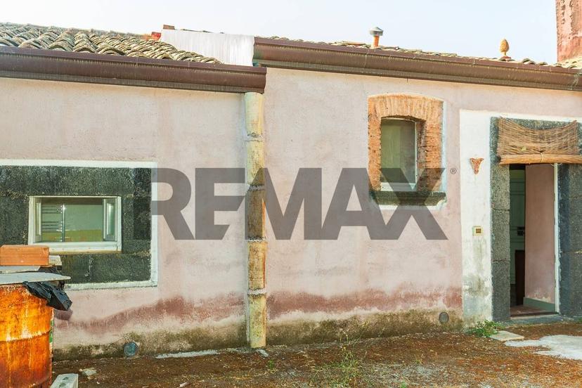 Villa unifamiliare via Calvario 43, Centro, Mascalucia — foto 2 di 40