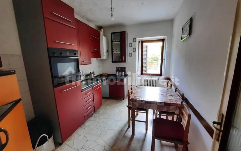 Trilocale buono stato, primo piano, Castelfranco Piandisco — foto 2 di 10