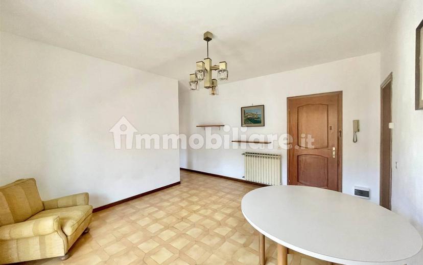 Monolocale buono stato, primo piano, Centro, Leno — foto 3 di 12