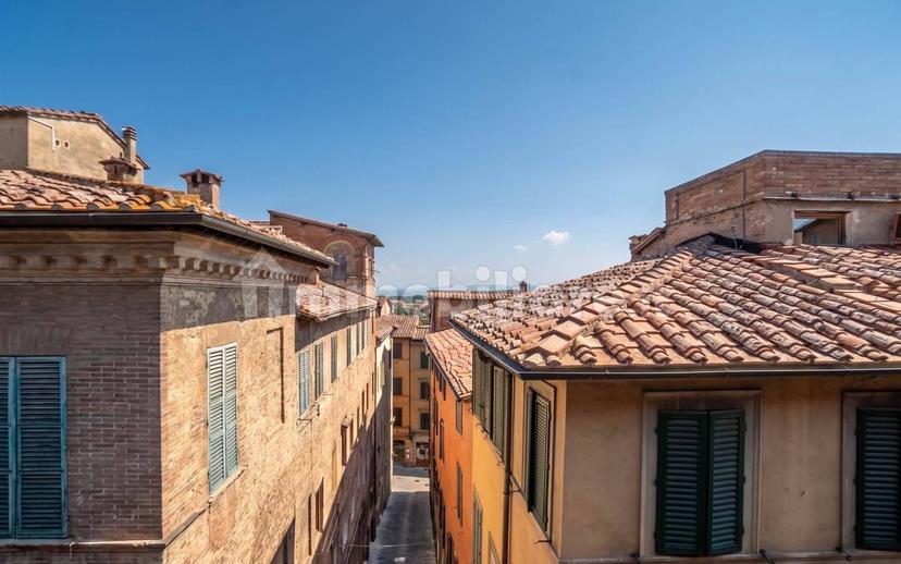 Appartamento via del Porrione 110, Piazza del Campo - Duprè, Siena