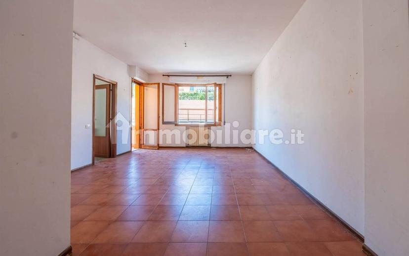 Quadrilocale da ristrutturare, primo piano, Quercegrossa, Castelnuovo Berardenga — foto 16 di 19