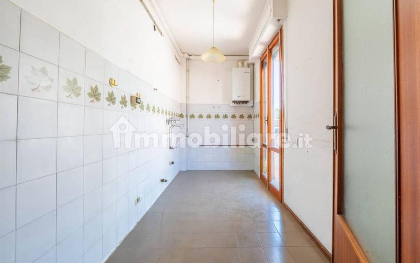 Quadrilocale da ristrutturare, primo piano, Quercegrossa, Castelnuovo Berardenga — foto 14 di 19