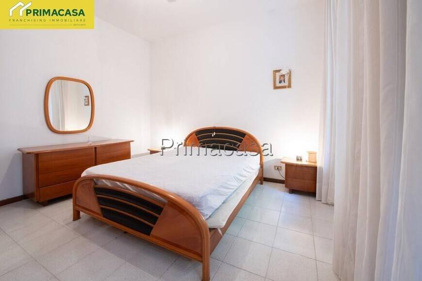Bilocale via valle fiorita 28, Centro, Gardone Riviera — foto 19 di 20