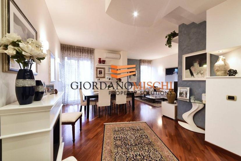 Quadrilocale via Italia 44, Centro Storico, Monza — foto 34 di 53