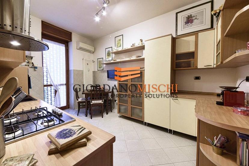 Quadrilocale via Italia 44, Centro Storico, Monza — foto 2 di 53