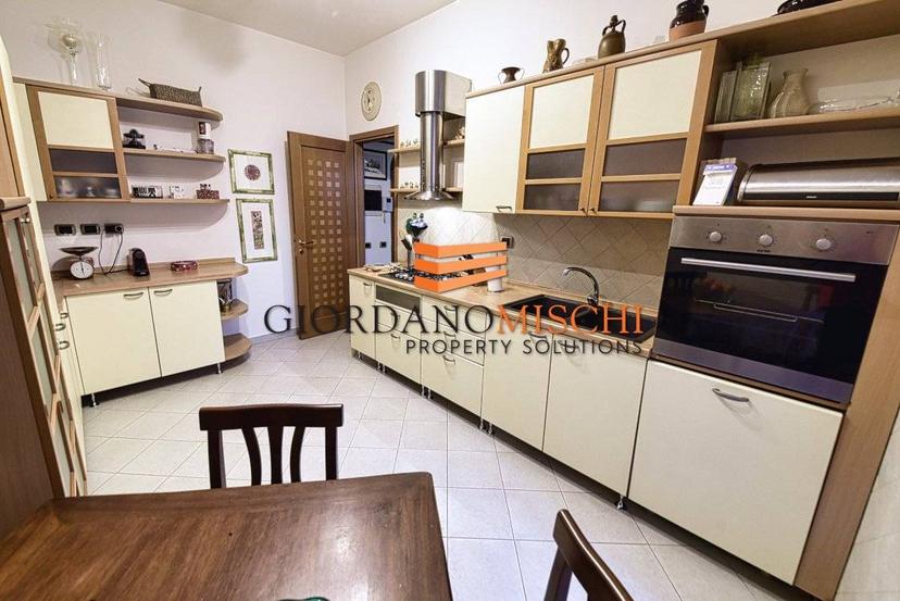 Quadrilocale via Italia 44, Centro Storico, Monza — foto 30 di 53