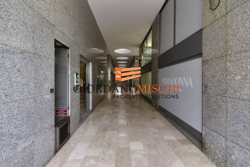 Quadrilocale via Italia 44, Centro Storico, Monza — foto 46 di 53