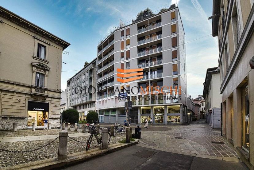 Quadrilocale via Italia 44, Centro Storico, Monza — foto 48 di 53