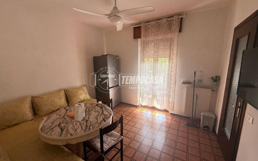 Trilocale via Salvador Allende, Centro, Castel San Giovanni — foto 11 di 13