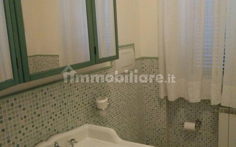 Quadrilocale piazza del Borgo 7, Centro, Porto Recanati — foto 5 di 8