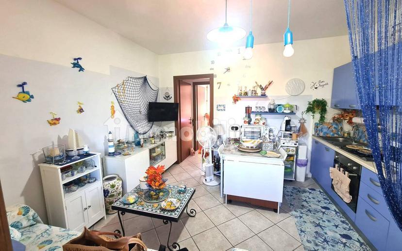 Bilocale via Roma, Castellina Marittima — foto 2 di 19