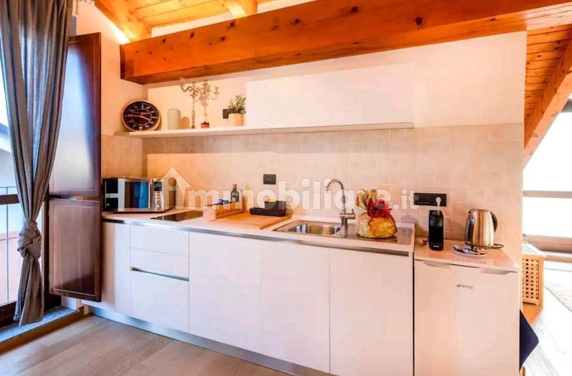 Bilocale via Roddino 20, Centro, Monforte d'Alba — foto 11 di 16