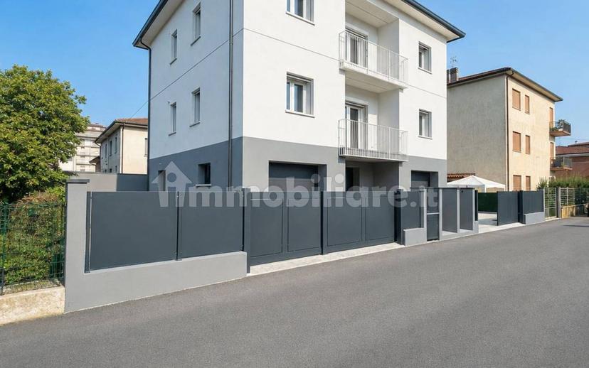 Villa bifamiliare via Giuseppe Ferrazzi 22, Bertesinella - Ca' Balbi, Vicenza — foto 57 di 88