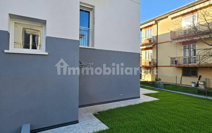 Villa bifamiliare via Giuseppe Ferrazzi 22, Bertesinella - Ca' Balbi, Vicenza — foto 49 di 88
