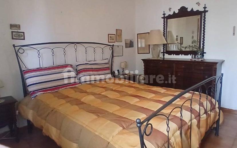 Trilocale da ristrutturare, primo piano, Cavour - San Carlo, Livorno — foto 15 di 18